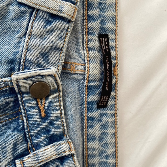Zara distressed denim - Picture 4 of 4